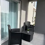Natali سبليت